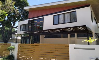 4 Bedroom 4BR House and Lot for Rent at Muntinlupa City