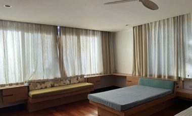 4 Bedroom 4BR House and Lot for Rent at Muntinlupa City