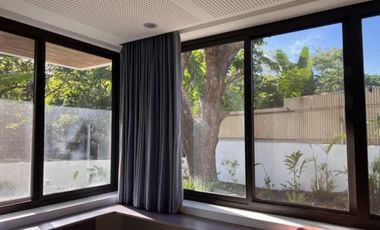4 Bedroom 4BR House and Lot for Rent at Muntinlupa City