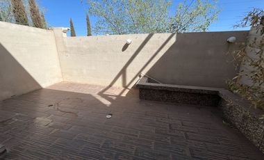 CASA EN RENTA FRAC NATURA II ZONA TEOFILO BORUNDA CD JUAREZ CHIHUAHUA