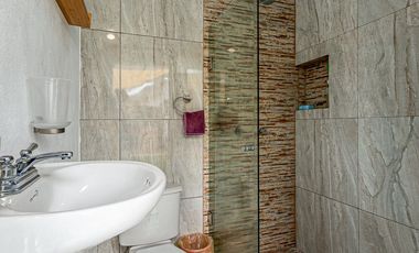 Casa Nueva de 1 Nivel con Alberca y Jacuzzi_oaxtepec/ Cocoyoc Morelos