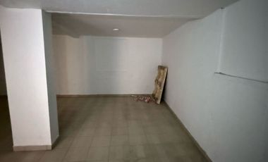 Venta de local sobre Eje central Lazaro Cardenas, cerca de Plaza Garibaldi, Ciudad de México
