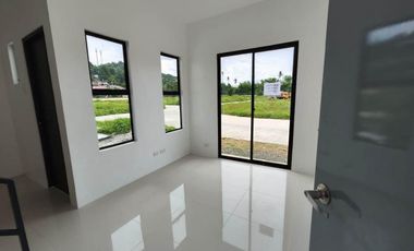 3 STOREY TOWNHOUSE for Sale in Acropolis Talamban Cebu FREE 1HP SPLIT TYPE AIRCON