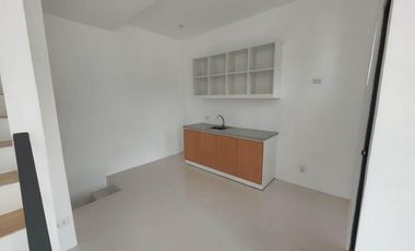 3 STOREY TOWNHOUSE for Sale in Acropolis Talamban Cebu FREE 1HP SPLIT TYPE AIRCON