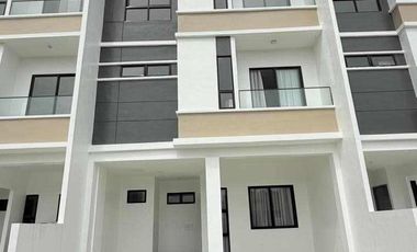 3 BEDROOMS  TOWNHOUSE FOR SALE IN TALAMBAN CEBU CITY