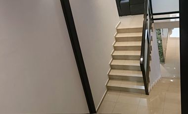 Renta de casa amueblada, con alberca en Cumbres 2do Sector, Monterrey