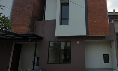 Rumah By Sukahati Cibinong, Baru 2 LANTAI Harga Murah Mewah Minimalis Exclusive di Bogor Jual Dijual
