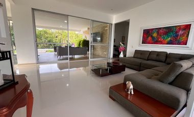 SE VENDE CASA CAMPESTRE EN COMBIA