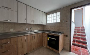 Casa  en arriendo, Loma Del Escobero, Envigado, Antioquia