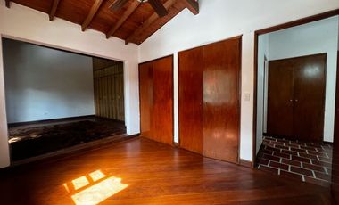 Casa  en arriendo, Loma Del Escobero, Envigado, Antioquia