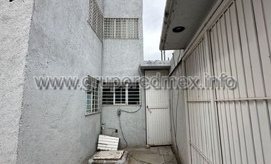 Edificio de 6 departamentos en Felipe Carrillo Puerto, Queretaro