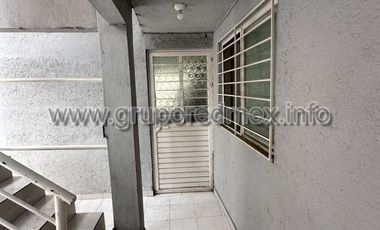 Edificio de 6 departamentos en Felipe Carrillo Puerto, Queretaro