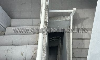 Edificio de 6 departamentos en Felipe Carrillo Puerto, Queretaro