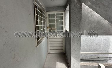 Edificio de 6 departamentos en Felipe Carrillo Puerto, Queretaro