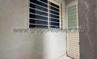 Edificio de 6 departamentos en Felipe Carrillo Puerto, Queretaro