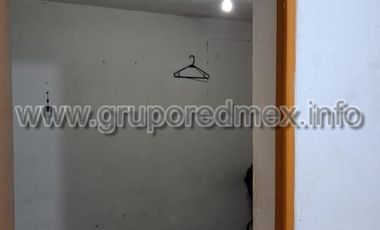 Edificio de 6 departamentos en Felipe Carrillo Puerto, Queretaro