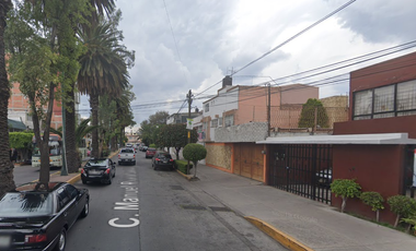 Casa en Venta. Jardín Balbuena, Venustiano Carranza. Remate Hipotecario.