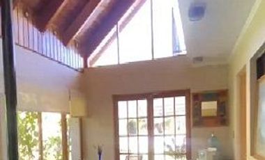 Fabulosa Propiedad En Venta Casa 600 Mts2 + 400Mts2 Galpones y Oficinas