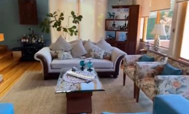 Fabulosa Propiedad En Venta Casa 600 Mts2 + 400Mts2 Galpones y Oficinas