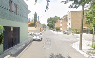 VENDO CASA EN SAN BERNARDO, GUADALAJARA CERCA GLORIETA DE LA MINERVA