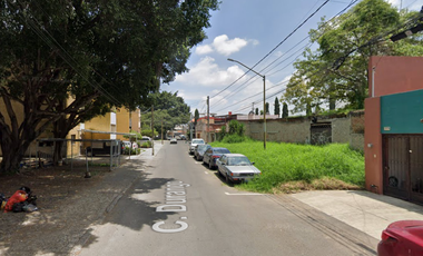 VENDO CASA EN SAN BERNARDO, GUADALAJARA CERCA GLORIETA DE LA MINERVA