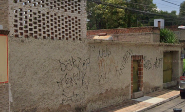 VENDO CASA EN SAN BERNARDO, GUADALAJARA CERCA GLORIETA DE LA MINERVA