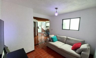 🏡 Casa con doble altura, chimenea y vista al green 🌳🔥 ¡En Club de Golf Tequis!