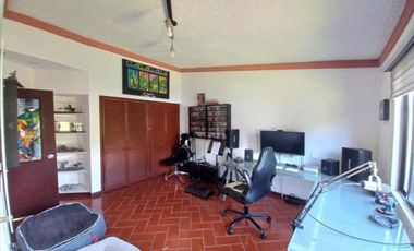 🏡 Casa con doble altura, chimenea y vista al green 🌳🔥 ¡En Club de Golf Tequis!