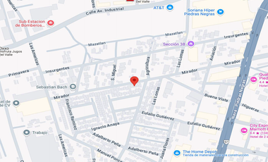 HERMOSA CASA CON 3 NIVELES, BELLOS ACABADOS Y EXCELENTE PLUSVALÍA