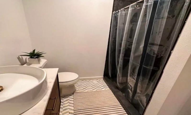 HERMOSA CASA CON 3 NIVELES, BELLOS ACABADOS Y EXCELENTE PLUSVALÍA