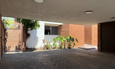 Casa en Renta – Colonia del Valle, San Pedro Garza García.