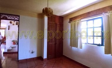 🎯 Inversionistas, ¡atención! Casa + 4 departamentos en terreno enorme, ¡potencial al máximo! 🌳💰