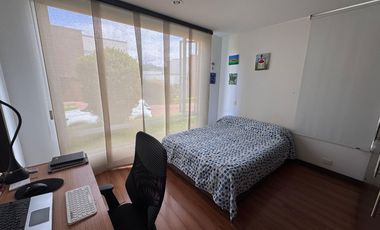 SE VENDE HERMOSA CASA EN LA FLORIDA.