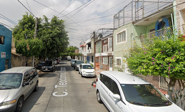 VENDO CASA EN LOMAS DE POLANCO, TLAJOMULCO CERCA DE PLAZA DEL SOL