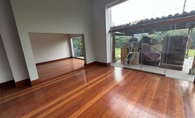 LINDA CASA EN CONDOMINIO, 4 DORMITORIOS, SANTIAGO DE SURCO