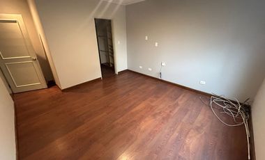 LINDA CASA EN CONDOMINIO, 4 DORMITORIOS, SANTIAGO DE SURCO