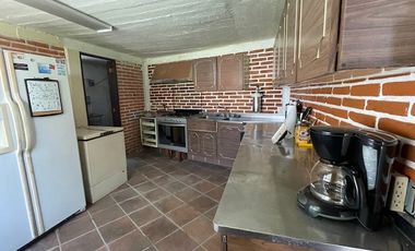 LOMAS SELVA cerca Wamart VENDO propiedad PROPIA CASA RETIRO, 7 recs. 1 piso