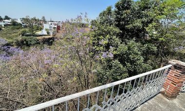 LOMAS SELVA cerca Wamart VENDO propiedad PROPIA CASA RETIRO, 7 recs. 1 piso