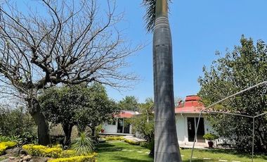 LOMAS SELVA cerca Wamart VENDO propiedad PROPIA CASA RETIRO, 7 recs. 1 piso