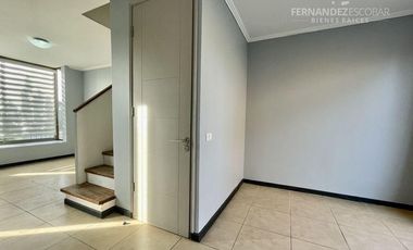 LOS ANDES - VENDE CASA ESQUINA 3D 3B 3E COND. AIRES DE ACONCAGUA