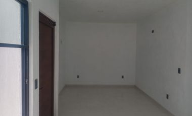 CASA DE 3 RECAMARAS EN FRACC TOLEDO $1,295,000