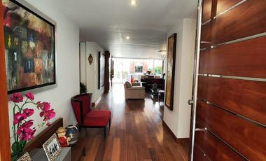Vendo Espectacular Casa Frente A Parque, Surco, Cerca A Avenidas Benavides, Venturo, Aviación, Caminos Del Inca, Higuereta, Cerca A Centro Comercial C