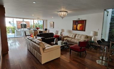 Vendo Espectacular Casa Frente A Parque, Surco, Cerca A Avenidas Benavides, Venturo, Aviación, Caminos Del Inca, Higuereta, Cerca A Centro Comercial C