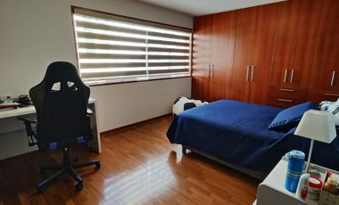 Vendo Espectacular Casa Frente A Parque, Surco, Cerca A Avenidas Benavides, Venturo, Aviación, Caminos Del Inca, Higuereta, Cerca A Centro Comercial C