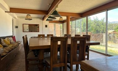 Hermosa casa amoblada en condominio en Machalí