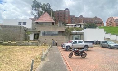 Propiedad comercial en alquiler 3.200m2T, Gran Colombia y Unidad Nacional