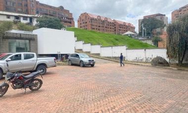 Propiedad comercial en alquiler 3.200m2T, Gran Colombia y Unidad Nacional