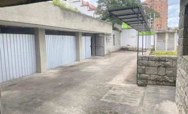 Propiedad comercial en alquiler 3.200m2T, Gran Colombia y Unidad Nacional