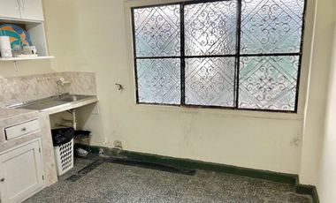 SE VENDE HERMOSA CASA EN SALAMANCA CON ESPECTACULAR VISTA AL PARQUE