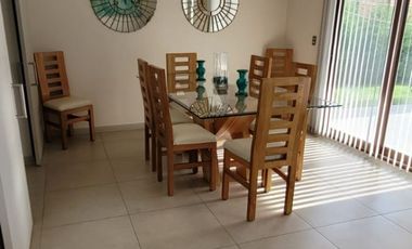 Casa en venta El Polo 4 dorm 3 baños con piscina en Machalí